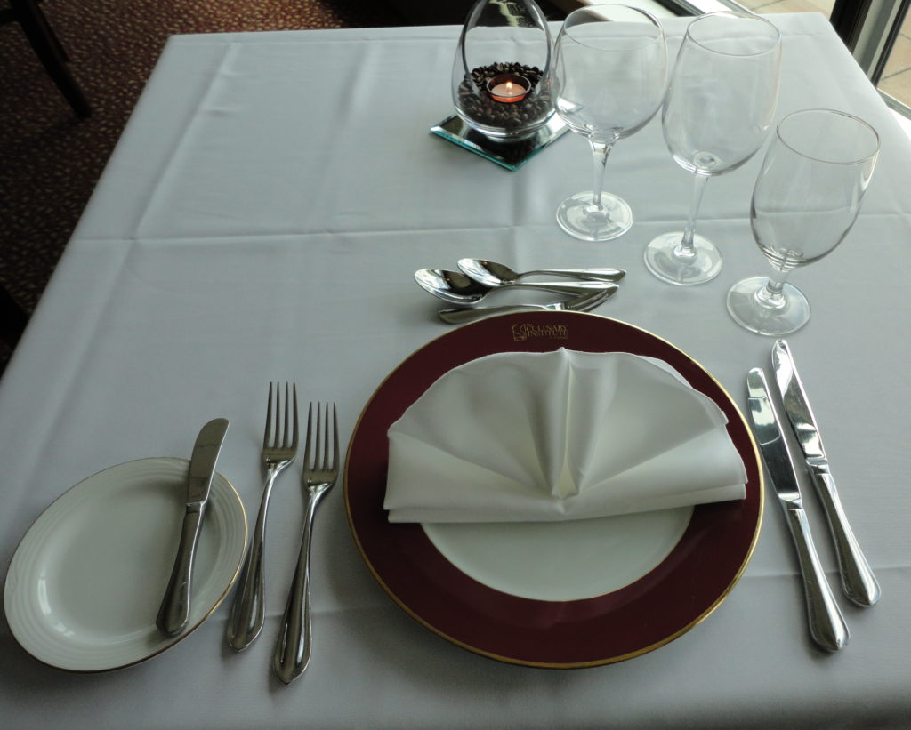 3 Local Food Spots in Lagos You Should Try