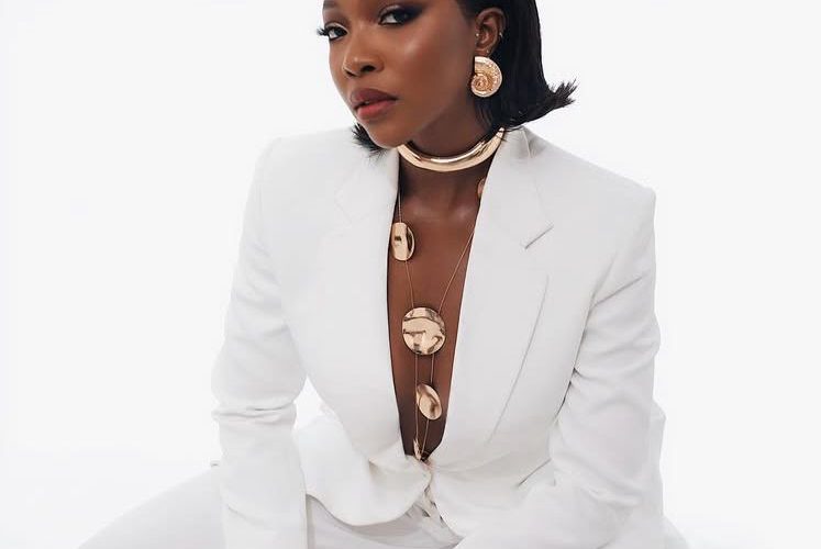 5 Looks That Stunned The Internet This Week