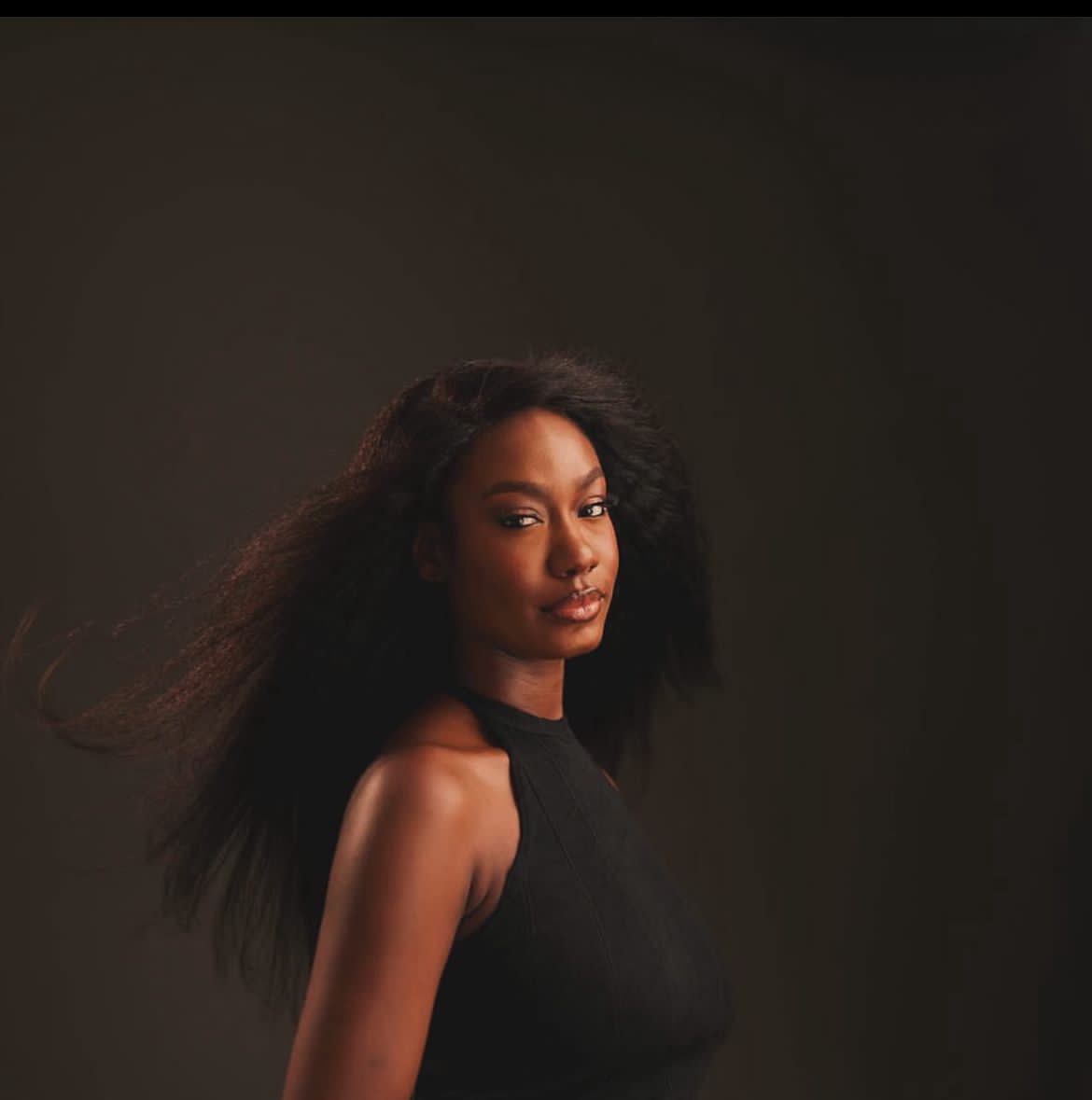 Get To Know Tomi Ojo: A Gen Z Model, and Actress