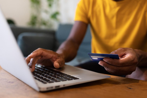 The New Rules of Shopping Online: How Consumers Can Pay With Confidence
